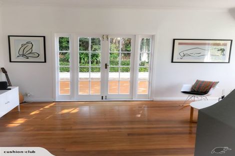 Photo of property in 15 Rukutai Street, Orakei, Auckland, 1071