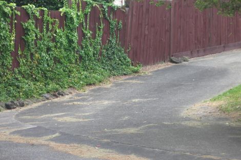 Photo of property in 1/37 Edgeworth Road, Glenfield, Auckland, 0629