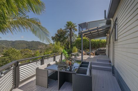 Photo of property in 2 Ridge Road, Tairua, 3508