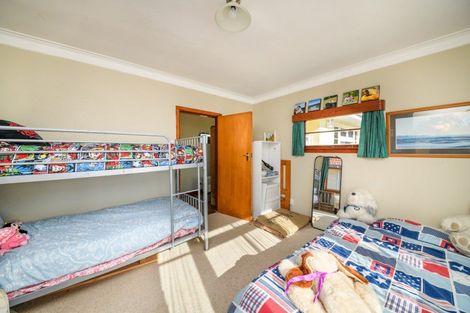 Photo of property in 8 Rewa Street, Takaro, Palmerston North, 4412