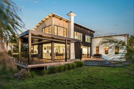 Photo of property in 114 Omaha Drive, Omaha, Warkworth, 0986