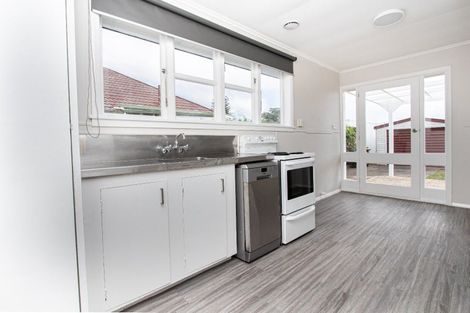 Photo of property in 130 Te Tomo Street, Te Awamutu, 3800