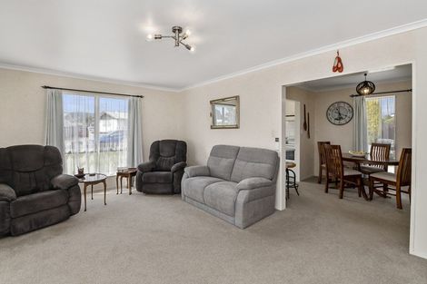 Photo of property in 3 Rimu Street, Levin, 5510