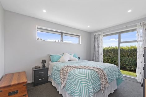 Photo of property in 10 Ronaldson Lane, Wigram, Christchurch, 8042