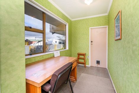 Photo of property in 21 Avon Street, Rongotea, 4476