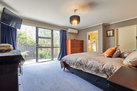 Photo of property in 68 Clifton Terrace, Fitzherbert, Palmerston North, 4410