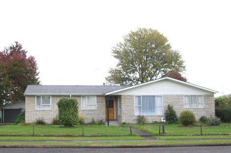 Photo of property in 64 Saint Andrews Drive, Tokoroa, 3420