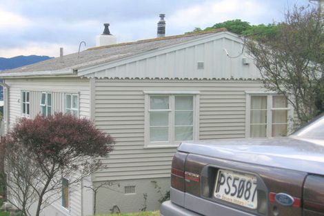 Photo of property in 45 Sidlaw Street, Strathmore Park, Wellington, 6022