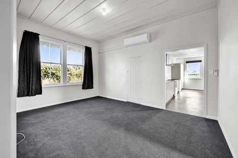 Photo of property in 39 Auroa Road, Otakeho, Hawera, 4678