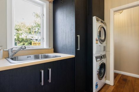 Photo of property in 8 Naylor Street, Hamilton East, Hamilton, 3216