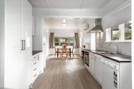 Photo of property in 92 Te Aroha Street, Hamilton East, Hamilton, 3216