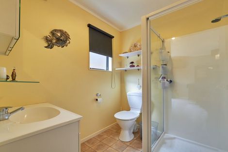 Photo of property in 68 Clifton Terrace, Fitzherbert, Palmerston North, 4410