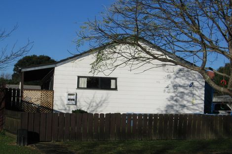 Photo of property in 3 Redlands Grove, Swanson, Auckland, 0612