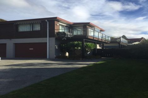 Photo of property in 14 Finlay Grove, Waikawa, Picton, 7220