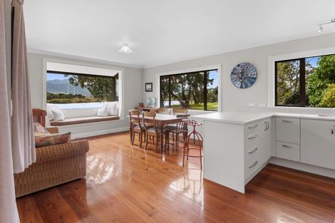 Photo of property in 38 Albany Road, One Tree Point, 0118