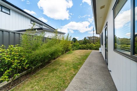 Photo of property in 6 Pateke Drive, Kenepuru, Porirua, 5022