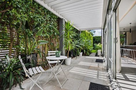 Photo of property in 20 Regina Street, Westmere, Auckland, 1022