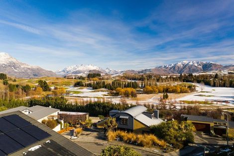 Photo of property in 22 Fox's Terrace, Arrowtown, 9302