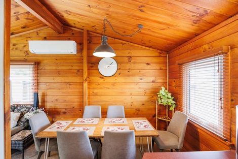 Photo of property in 2 Dalrymple Place, Marton, 4710