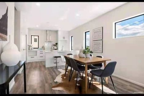 Photo of property in 2/16 Albany Highway, Greenhithe, Auckland, 0632