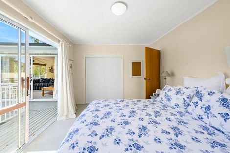 Photo of property in 25 Kinloch Road, Kinloch, Taupo, 3377