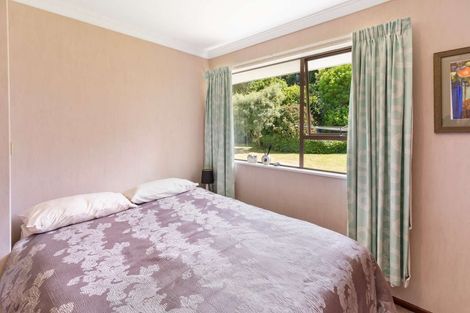 Photo of property in 11 Linda Place, Saint Johns Hill, Whanganui, 4501