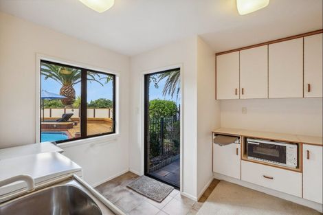 Photo of property in 4 Doris Street, Mangawhai Heads, Mangawhai, 0505