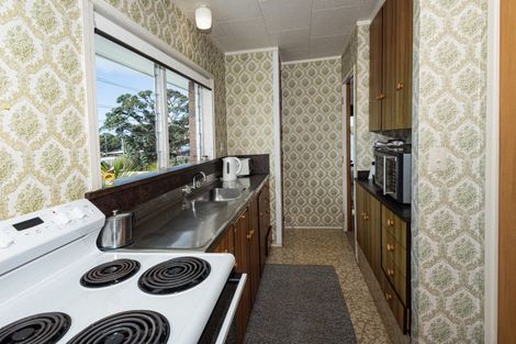 Photo of property in 4 Papaka Road, Ngunguru, Whangarei, 0173