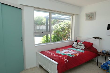 Photo of property in 105 Rosetta Road, Raumati South, Paraparaumu, 5032