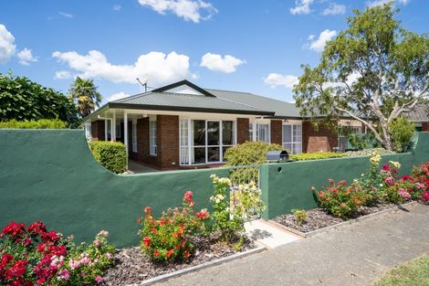 Photo of property in 2 Florida Place, Cambridge, 3434