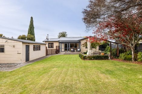 Photo of property in 23 Guthrie Road, Havelock North, 4130