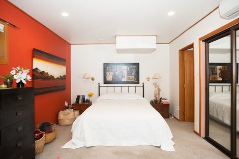 Photo of property in 7 Merlincote Crescent, Governors Bay, Lyttelton, 8971