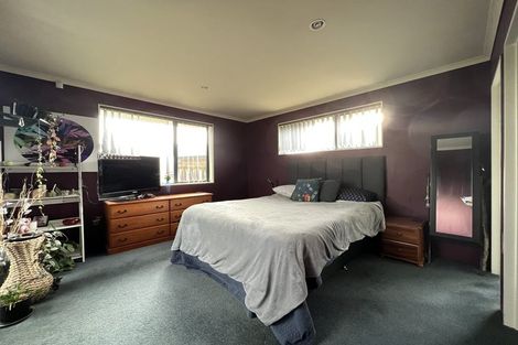 Photo of property in 8 Kirk Close, Rototuna, Hamilton, 3210
