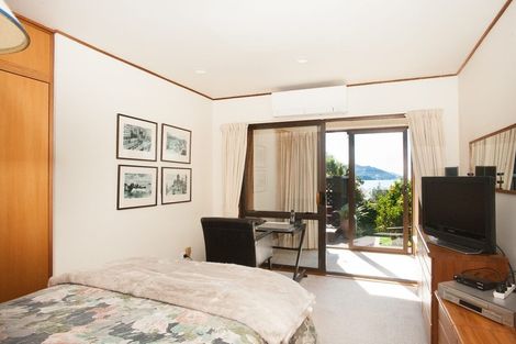 Photo of property in 7 Merlincote Crescent, Governors Bay, Lyttelton, 8971