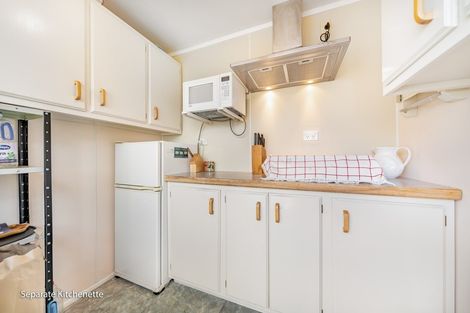 Photo of property in 18 Thackeray Street, Trentham, Upper Hutt, 5018