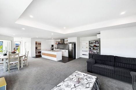 Photo of property in 3 Crest Place, Rolleston, 7615