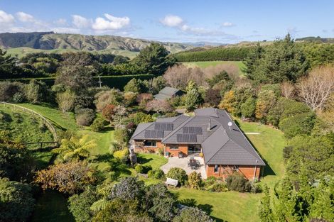 Photo of property in 61 Coroglen Rise, Pukerua Bay, 5026