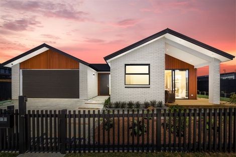 Photo of property in 3 Memory Lane, Silverdale, 0932