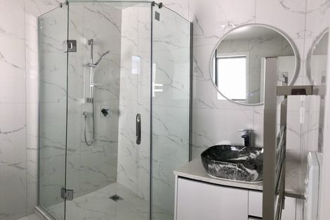 Photo of property in 11 Aklander Rise, Flat Bush, Auckland, 2019