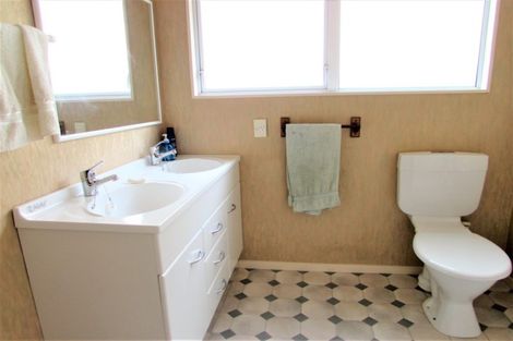 Photo of property in 333 Rosetta Road, Raumati Beach, Paraparaumu, 5032