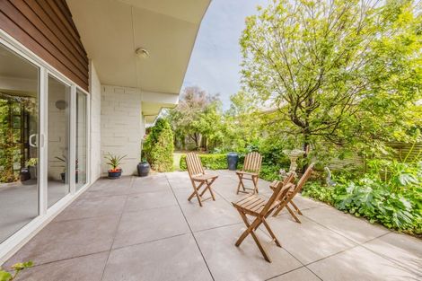 Photo of property in 11 Belgrove Drive, Waipukurau, 4200