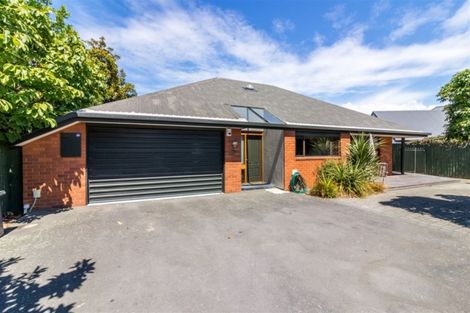 Photo of property in 49b Memorial Avenue, Ilam, Christchurch, 8053