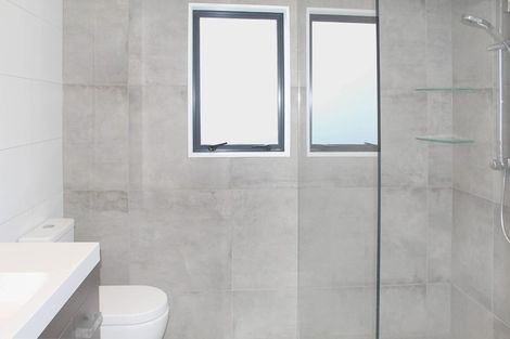 Photo of property in 153 Ruapehu Drive, Fitzherbert, Palmerston North, 4410