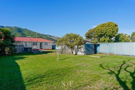 Photo of property in 46 Parata Street, Waikanae, 5036