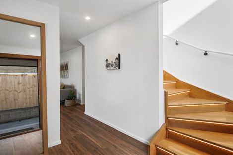 Photo of property in 112 Karewa Parade, Papamoa Beach, Papamoa, 3118