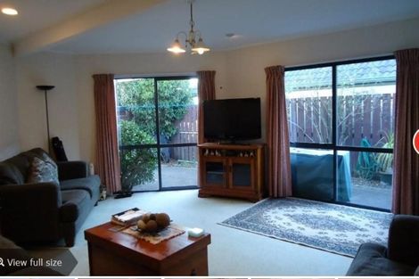 Photo of property in 3 Edgecumbe Way, Tauranga, 3110