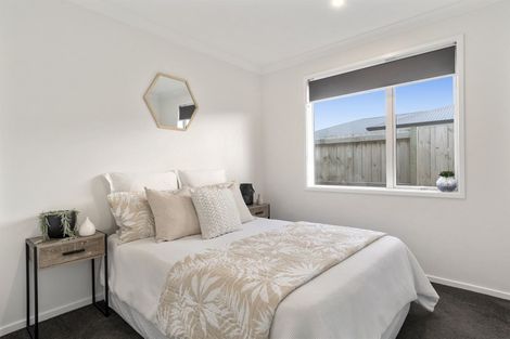 Photo of property in 11 Batty Street, Papamoa Beach, Papamoa, 3118