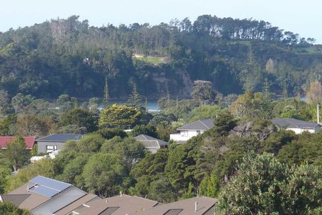 Photo of property in 8 Fendalton Place, Hatfields Beach, Orewa, 0931