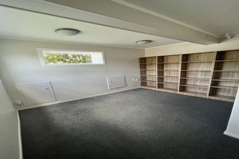 Photo of property in 14b Zande Terrace, Tawa, Wellington, 5028