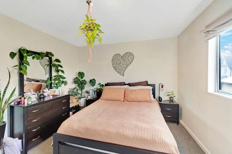 Photo of property in 1/34 Holly Road, St Albans, Christchurch, 8014